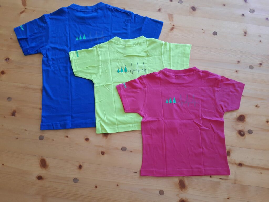 Holzklopfen-Shirts_hinten-scaled-e1628588341862.jpg